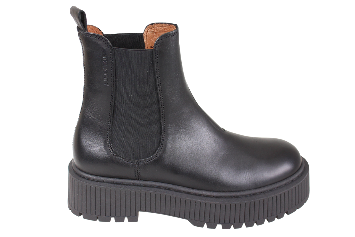 Ten Points Alina Chelsea Boot in Black Leather | Lotta from Stockholm