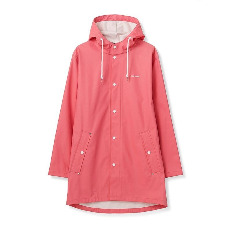 Tretorn Wings Classic Raincoat in Coral | Lotta from Stockholm