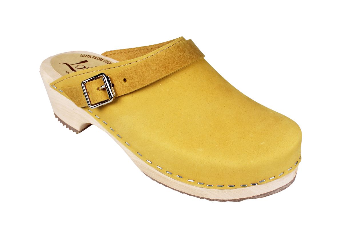 clogs with strap