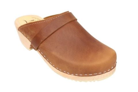 Brown clogs, women's clogs in Oiled Nubuck