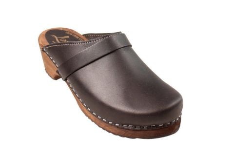 Classic Black women's clogs on Brown wooden clogs  Base