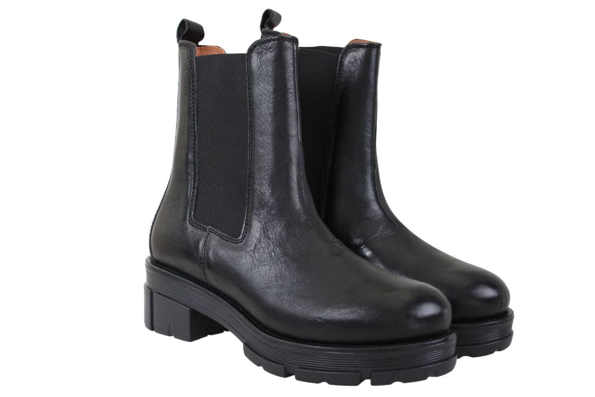 Ten Points Cecilia Chelsea Boot in Black | Lotta from Stockholm
