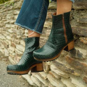 Clog Boots in Green Croco. Lotta Britt Clog Boots with wooden clogs base and rubber sole, Zip closure by Lotta from Stockholm
