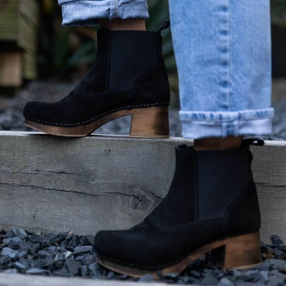 Lotta's Ingrid Clog Boot in Black Oiled Leather