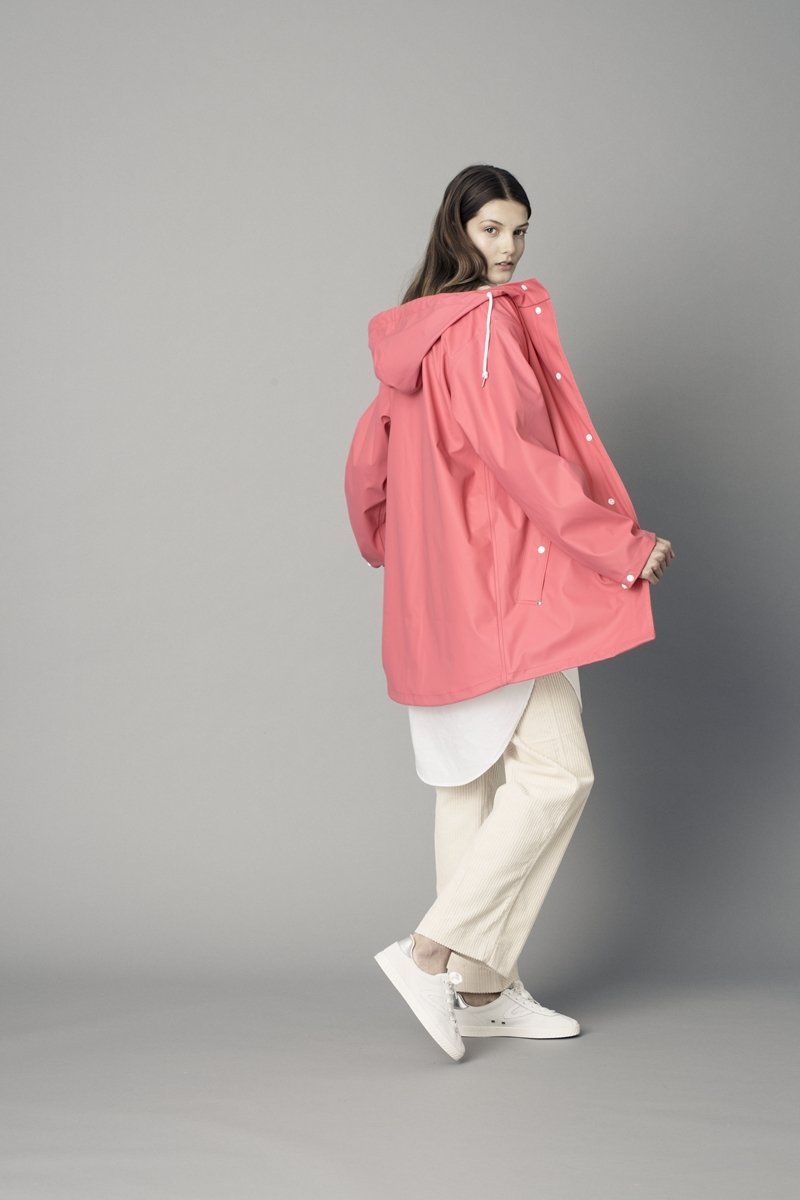 Tretorn Wings Classic Raincoat in Coral 