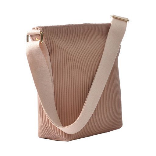 Ceannis Walnut Small Shoulder Bag in Pink
