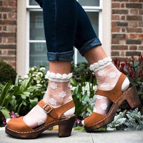 White Jasmine Sheer Socks X 2 
