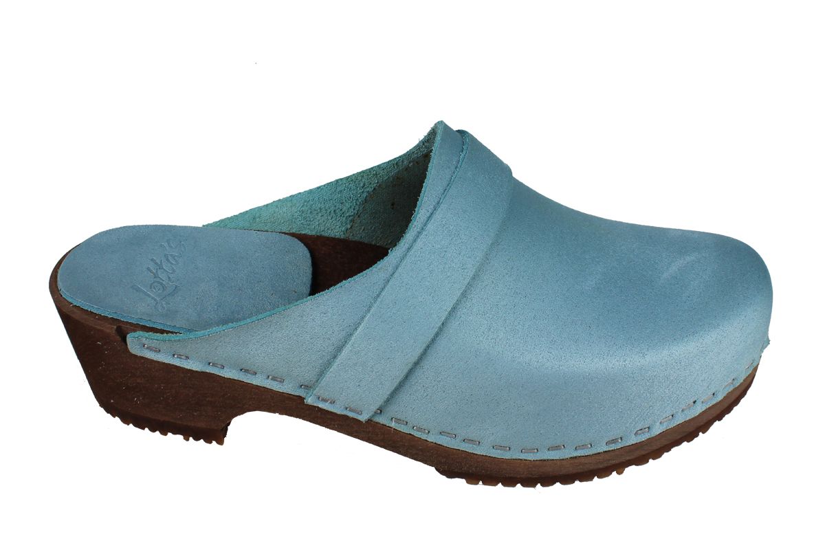 Elsa Classic in Blue Stain Resistant Nubuck on Brown Base
