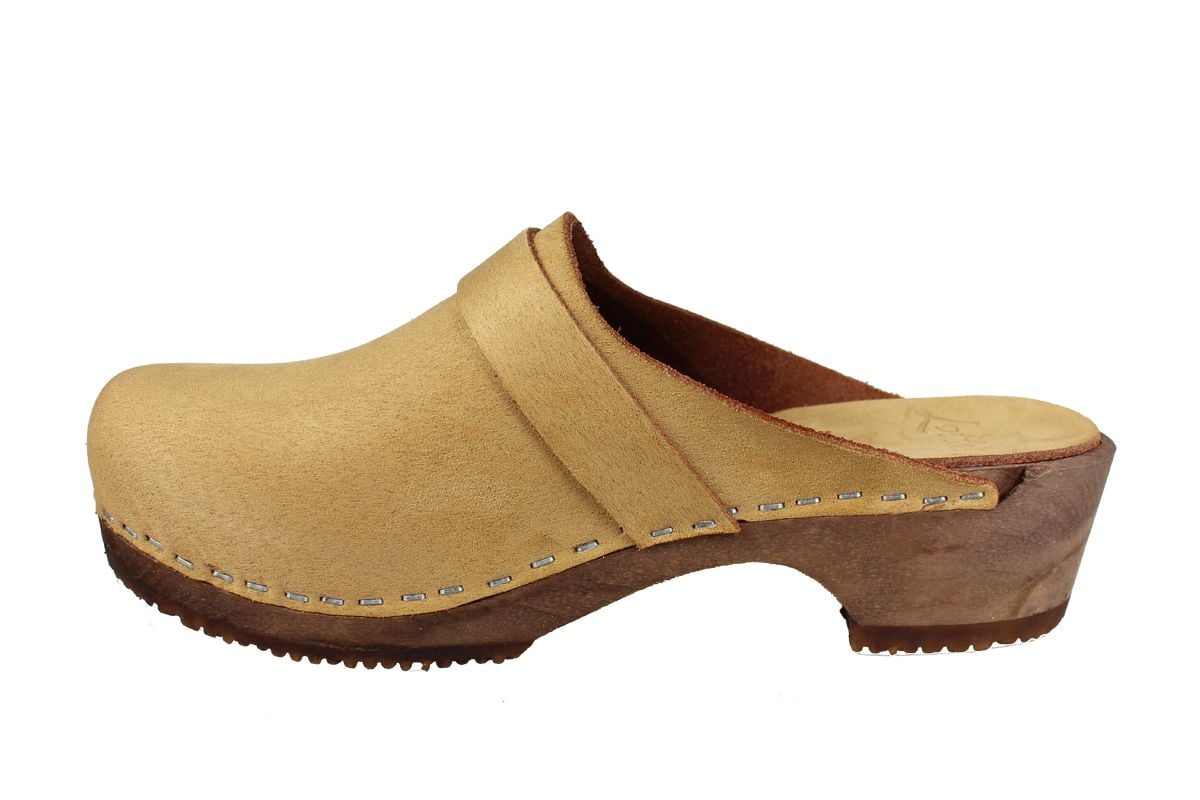 Elsa Classic Clogs in Sand Stain Resistant Nubuck on Brown Base