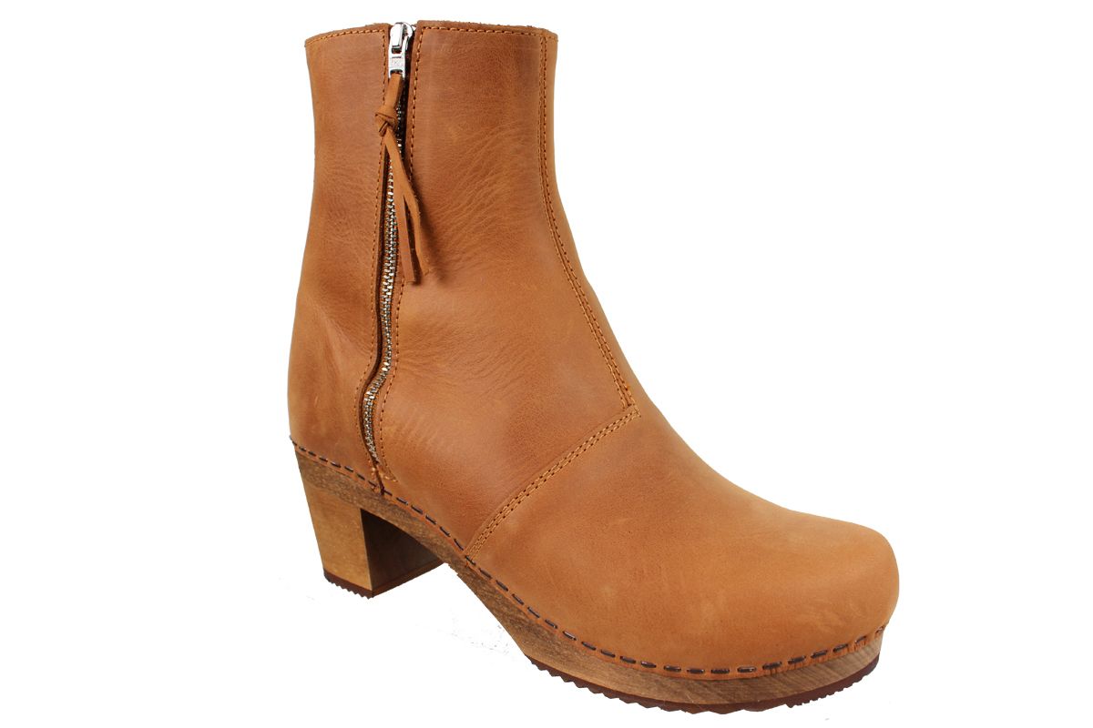 Lotta's Emma Clog Boots in Cognac Leather
