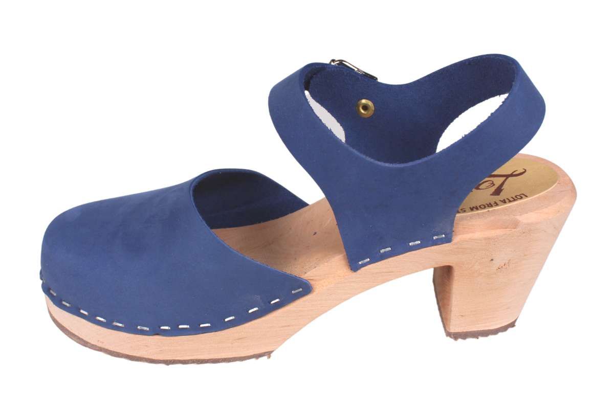 Highwood women's clogs in Lazuli Blue oiled nubuck on a natural wooden clogs base by Lotta from Stockholm