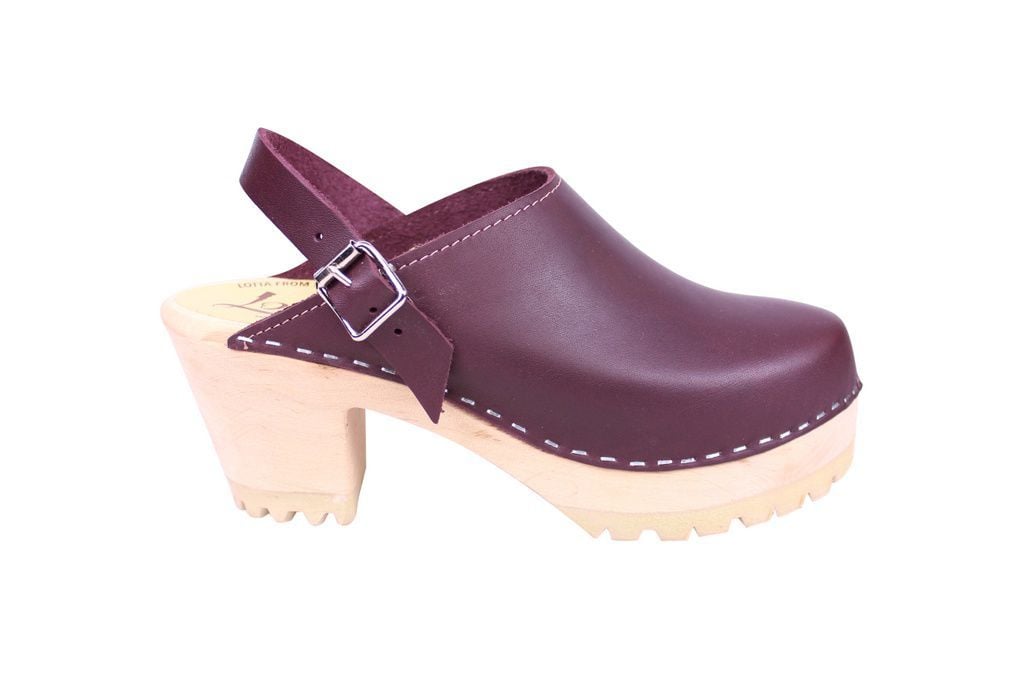 Lotta From Stockholm High Clog with Tractor Sole and moveable strap in aubergine leather side