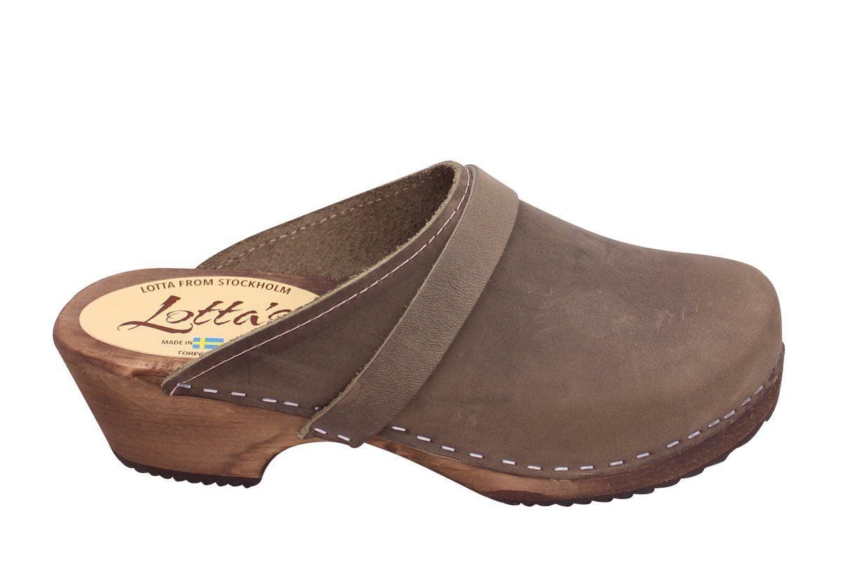Classic Taupe Oiled Nubuck on Brown Base
