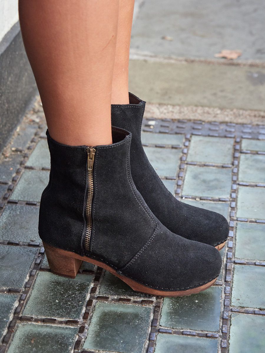 Lotta's Emma Clog Boots in Black Suede Leather