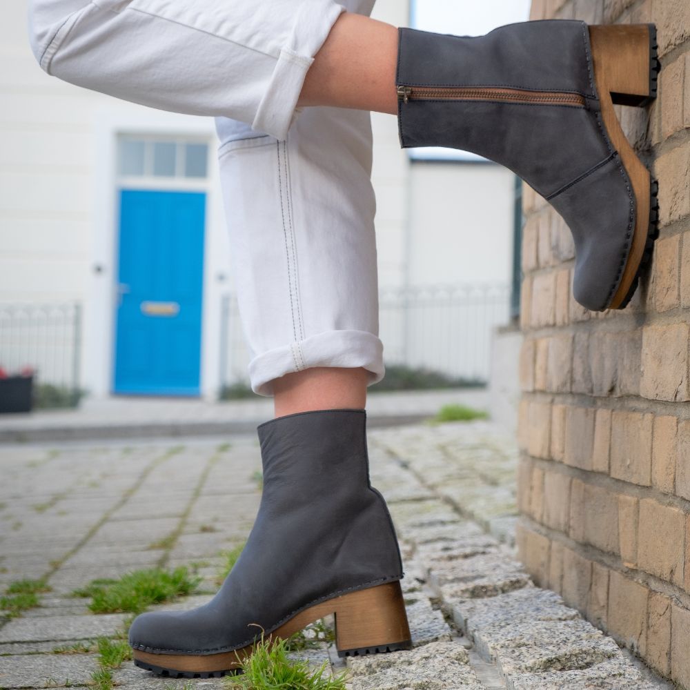 Lotta's Britt Clog Boot in Charcoal Leather