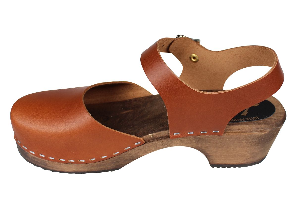 Low Wood Cinnamon Clogs on Brown Base Seconds