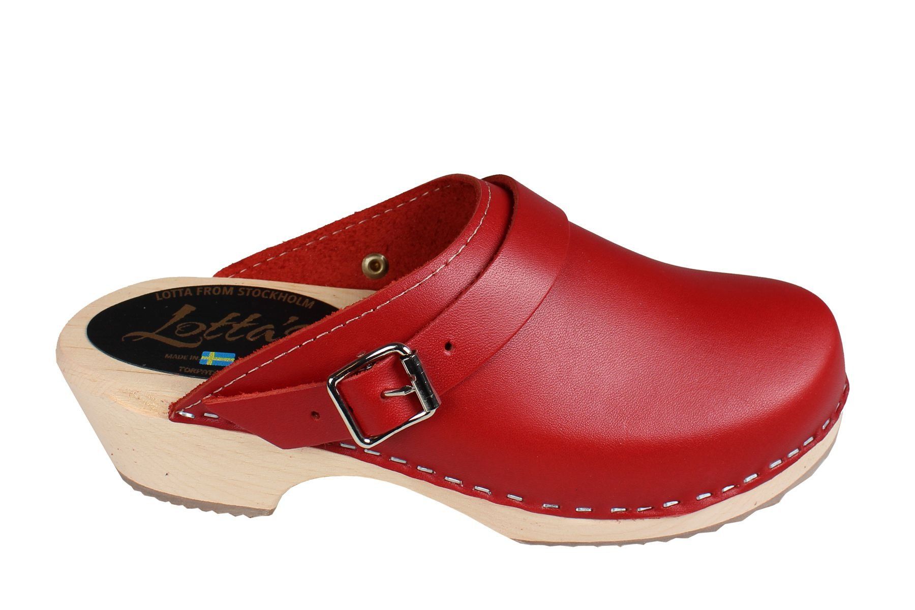 Classic red clogs with strap
