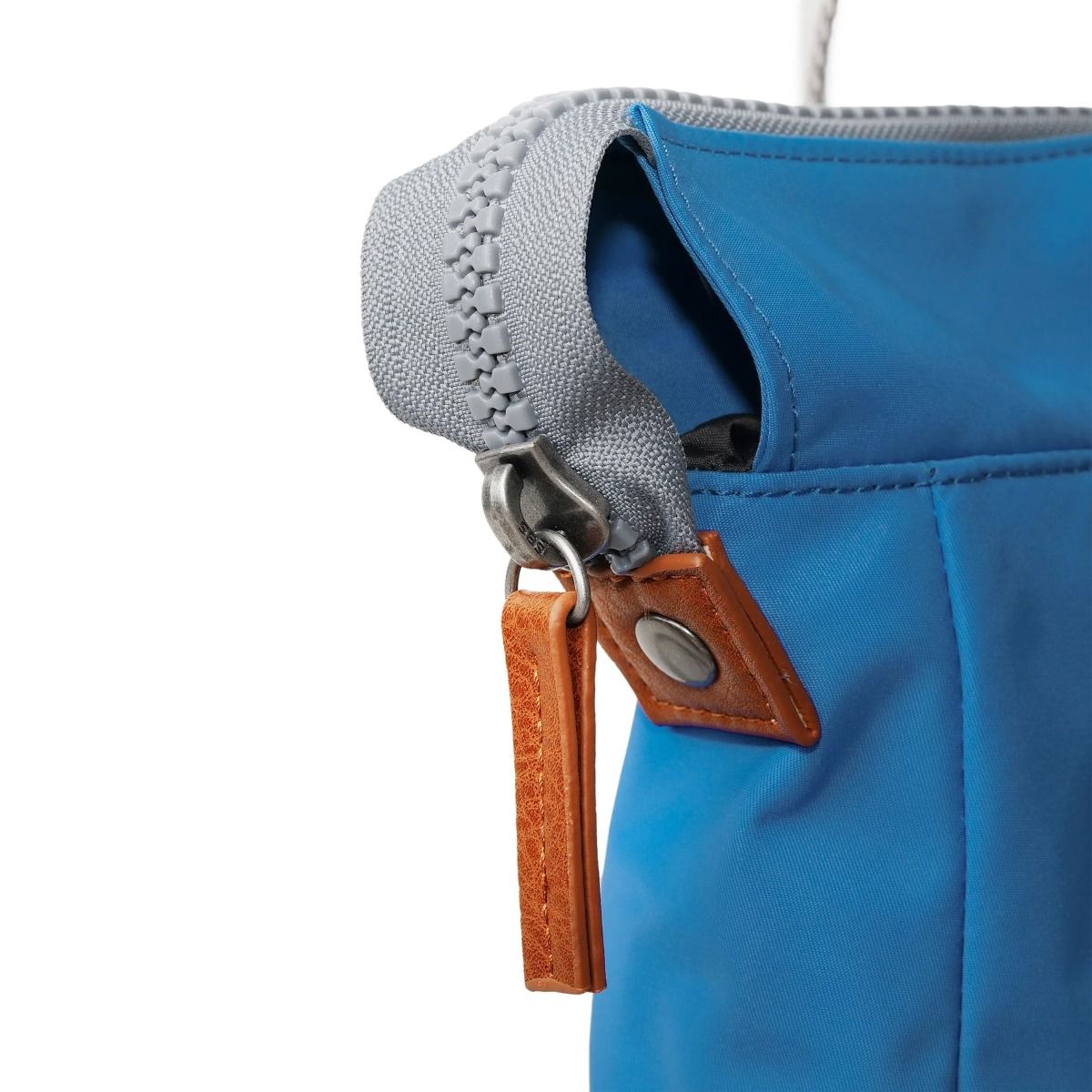 Roka Bantry B Small Vegan Bag in Seaport zip detail