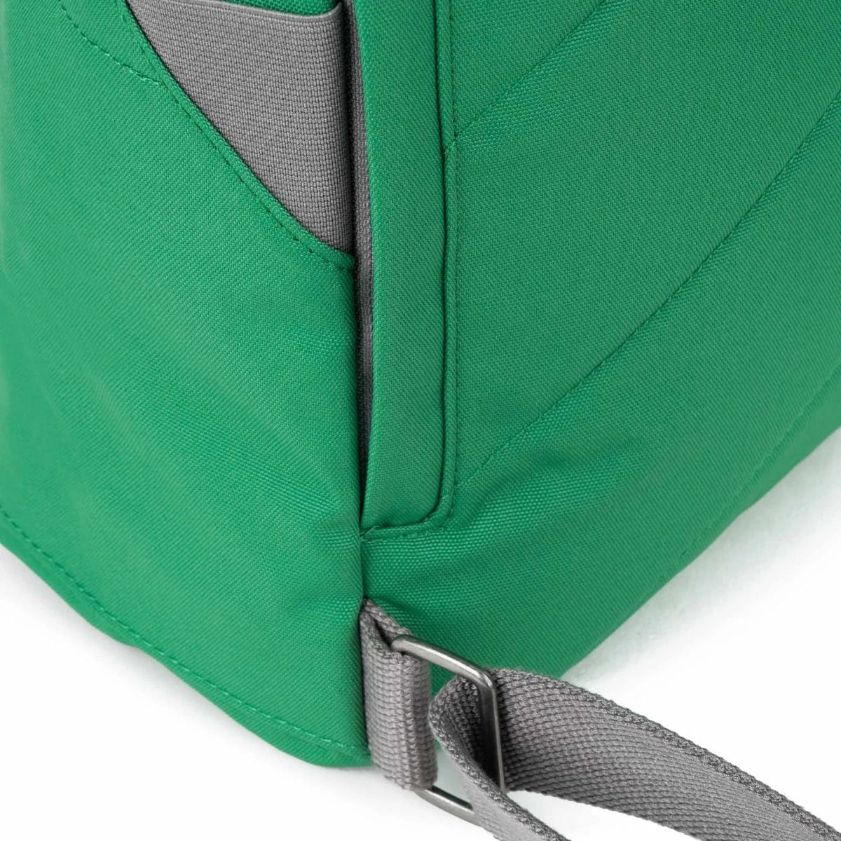Roka Finchley A Medium Vegan Bag in Mountain Green hardware detail