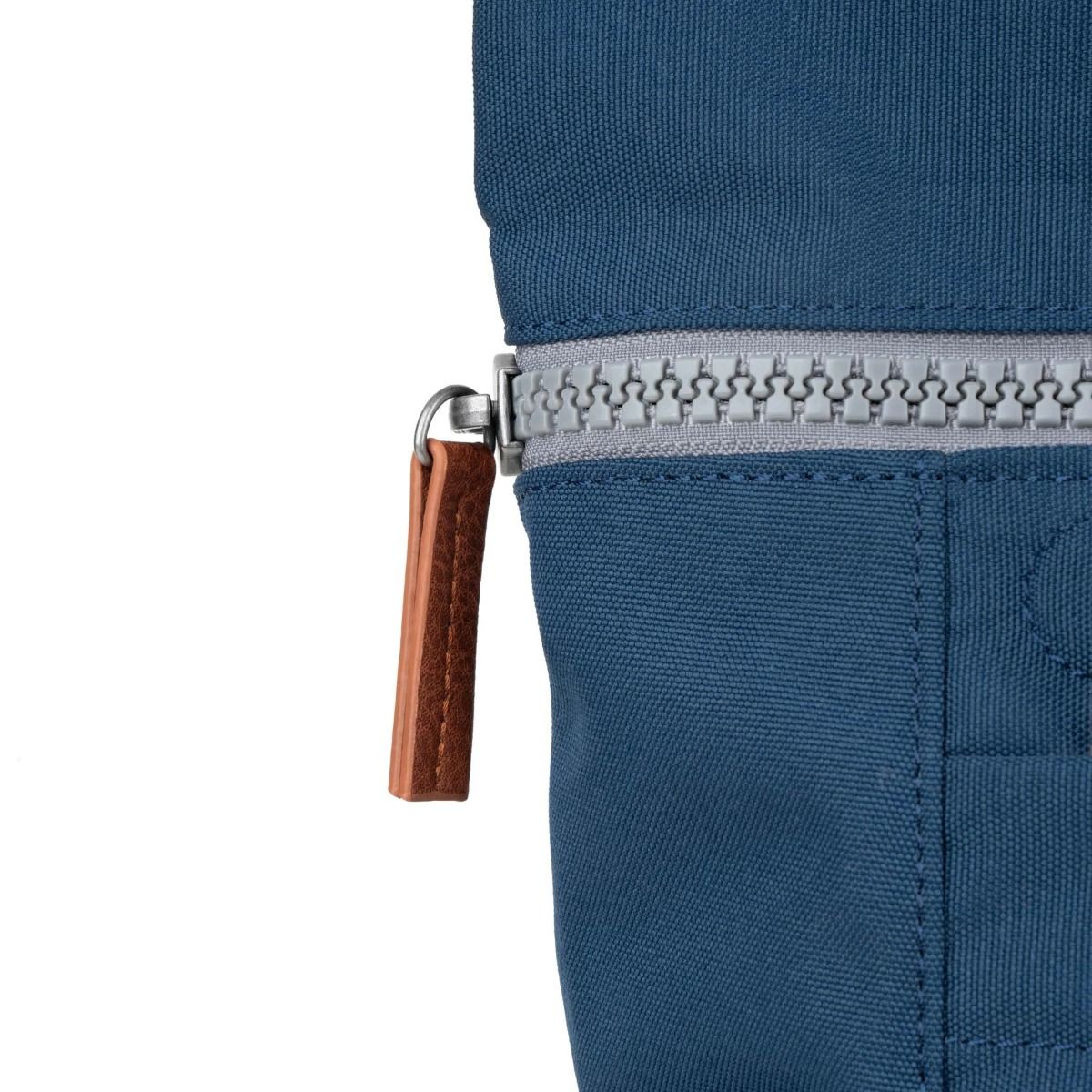 Roka Finchley A Medium Vegan Bag in Deep Blue zip detail