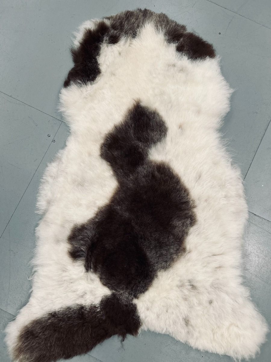 Sheepskin rugs, Natural Spotted Shorn Icelandic Sheepskin Medium