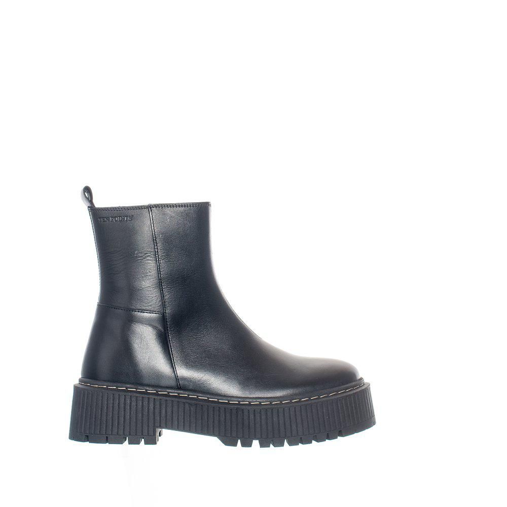 Tenpoints Alina Chelsea Boots with Zip in Black, Lotta from Stockholm
