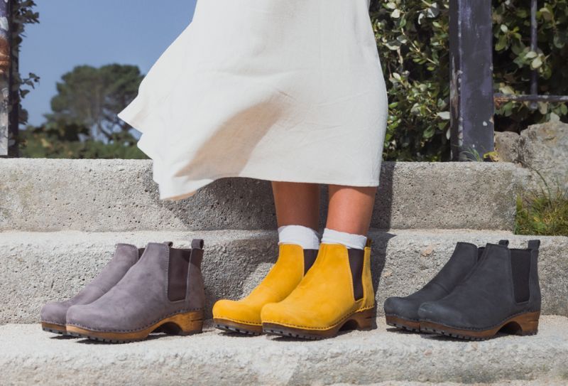 Lotta's Jo Clog Boots in Antracite Soft Oil Leather    