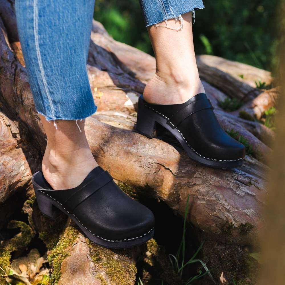 Elsa High Heel Classic Clogs Black Leather with Black Base