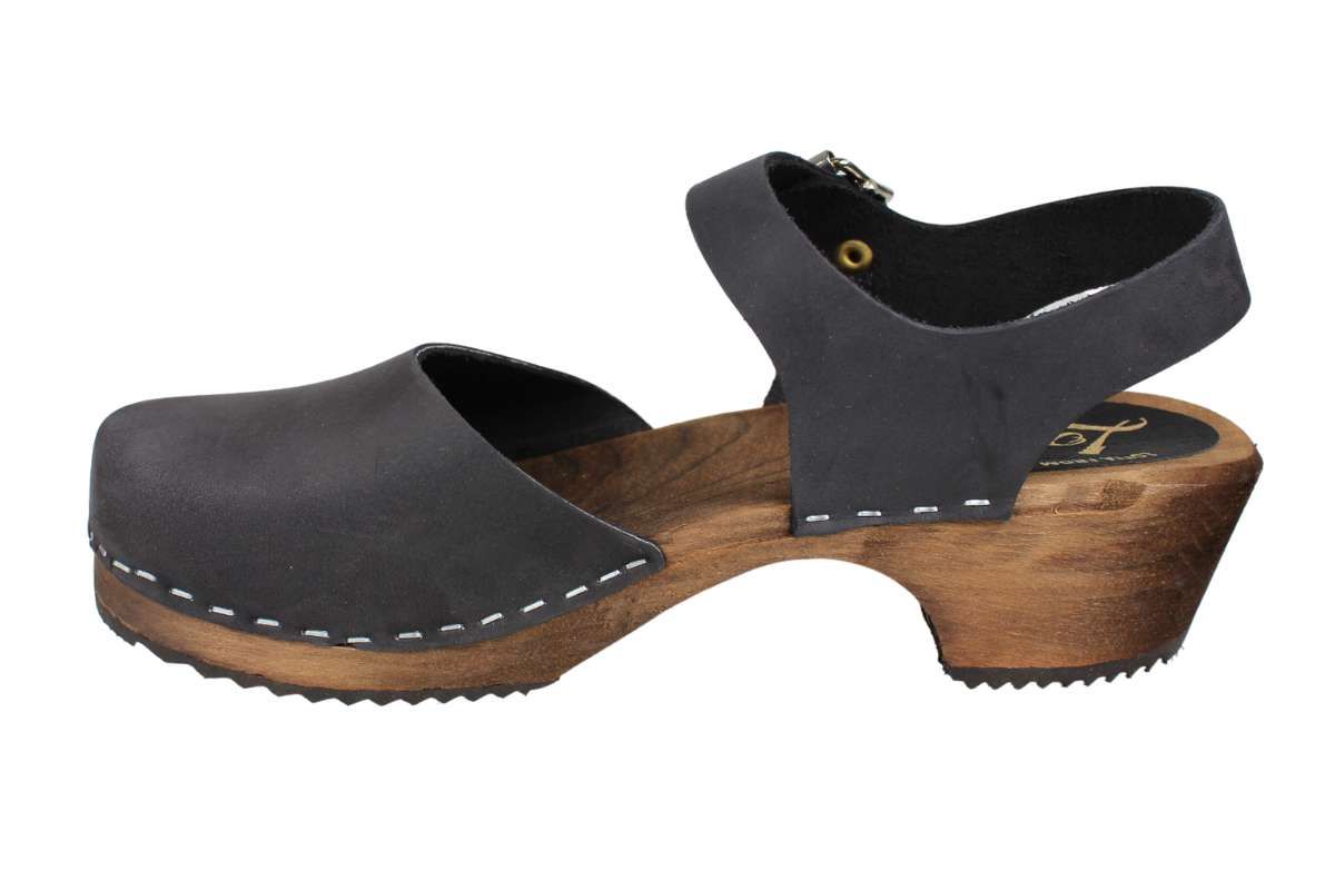 Women's clogs in black oiled nubuck leather, low wood by Lotta from Stockholm