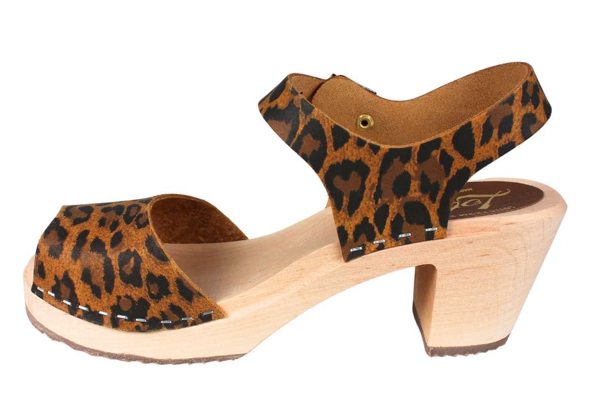 Womens High Heels open toe clogs in leopard print leather on a natural wooden clogs base by Lotta from Stockholm